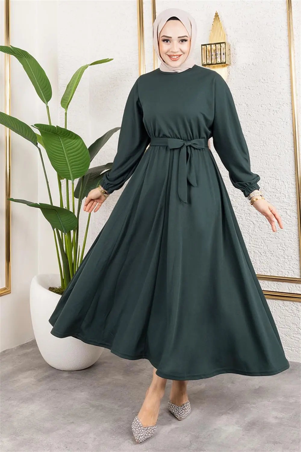 Gathered Waist Belted Dress-detail