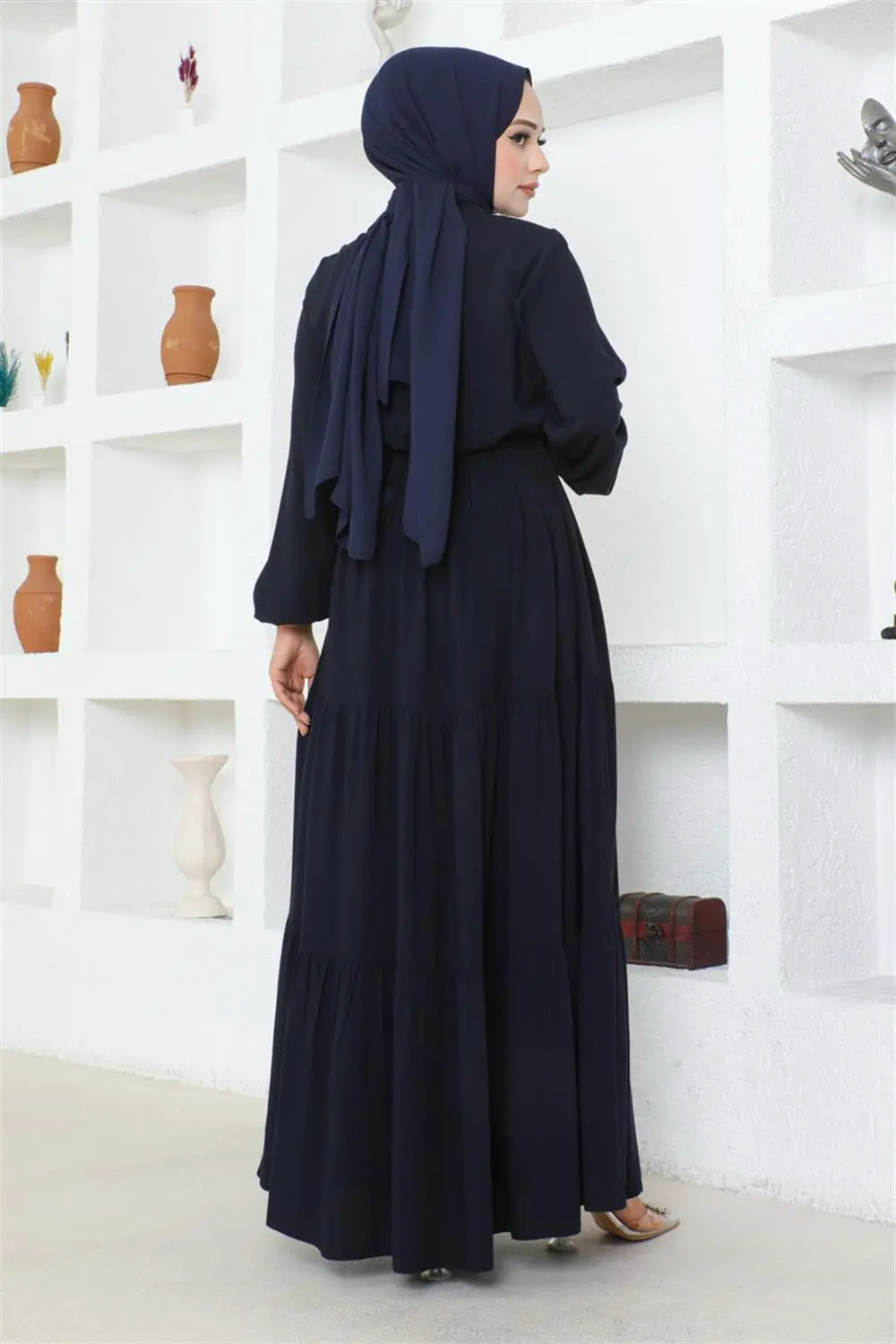 Gathered Waist Belted Dress-detail