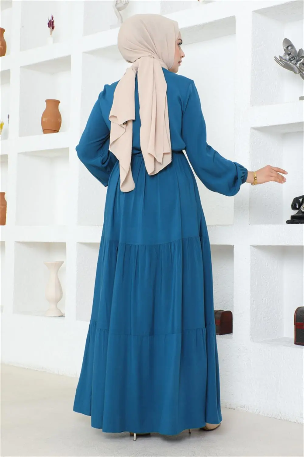 Gathered Waist Belted Dress-detail