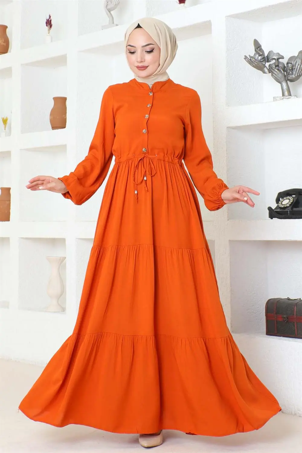 Gathered Waist Belted Dress-detail