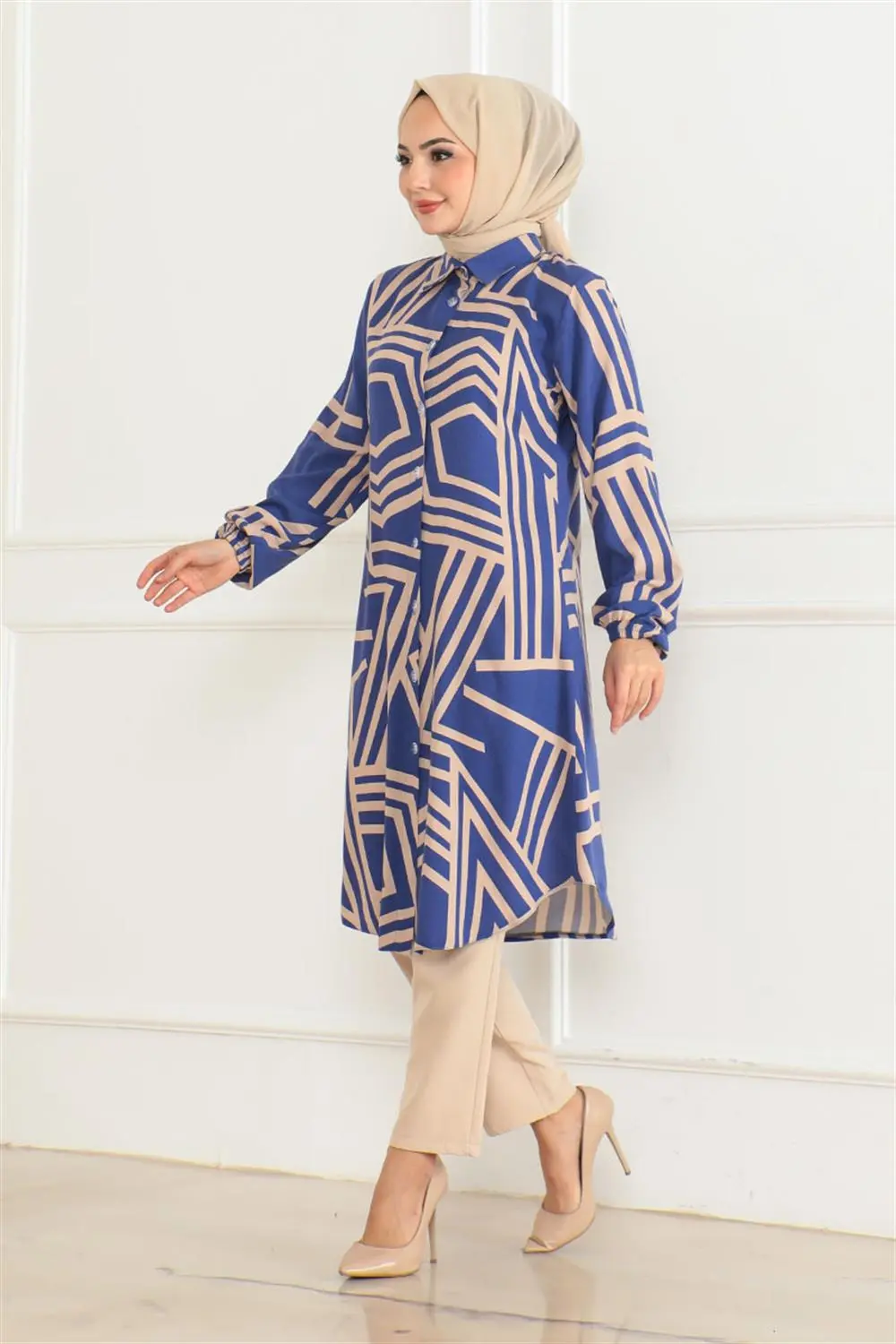 Geometric Pattern Viscose Tunic-detail