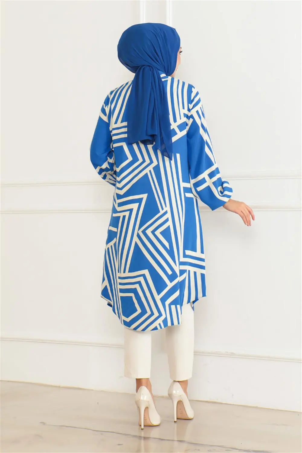 Geometric Pattern Viscose Tunic-detail