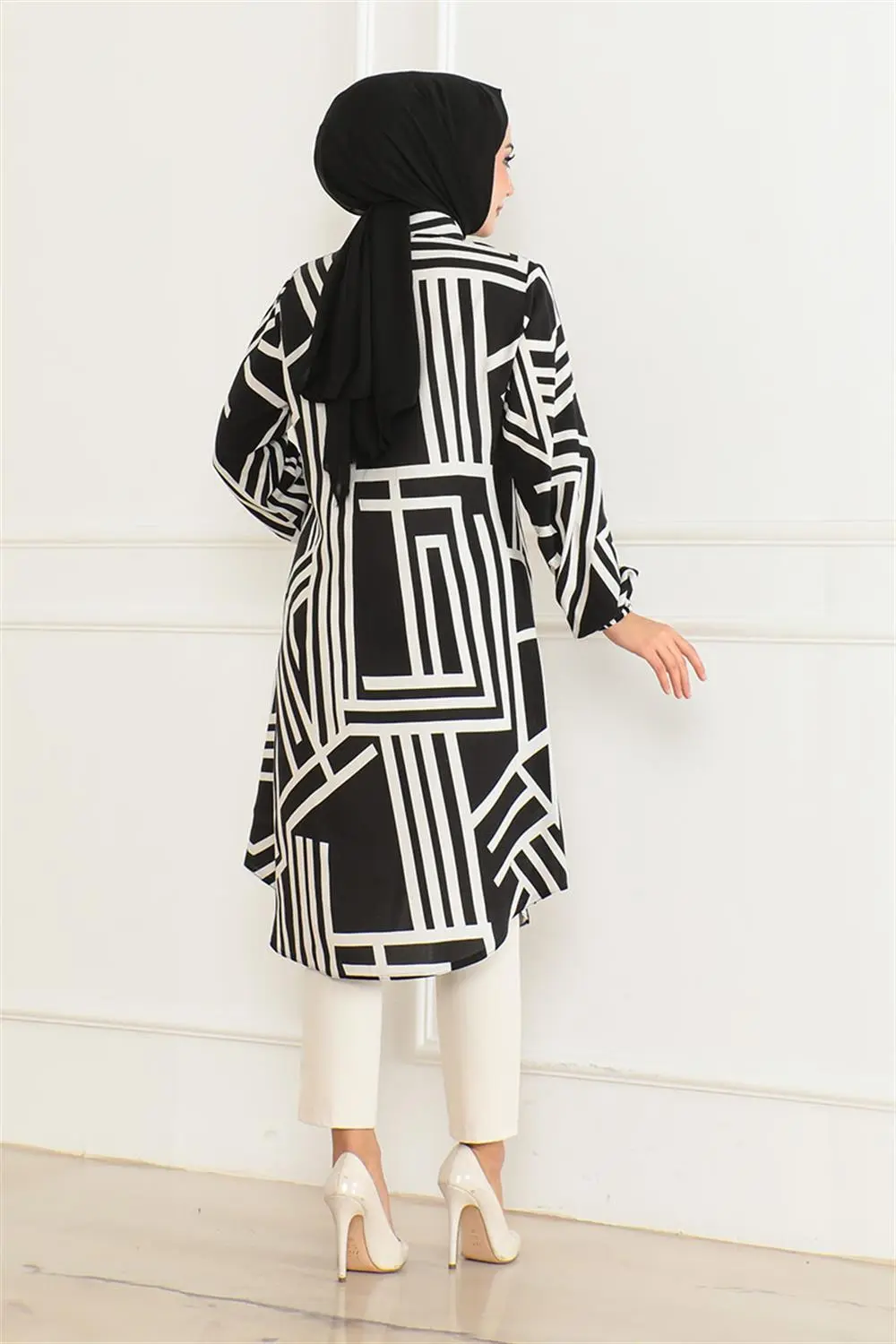 Geometric Pattern Viscose Tunic-detail