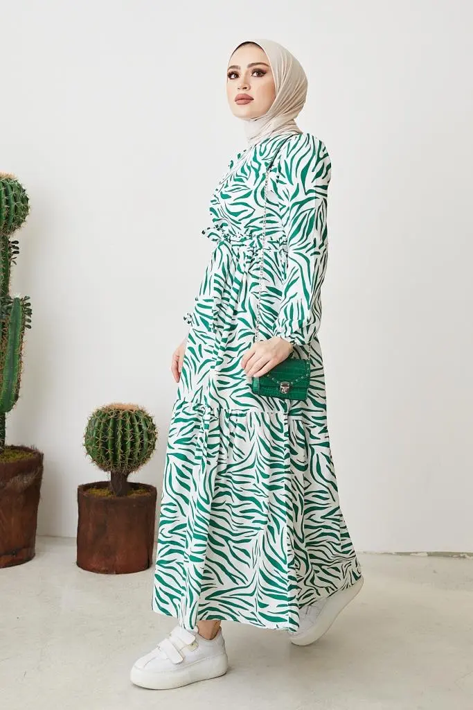 Green Pattern Design Daily Dress-detail