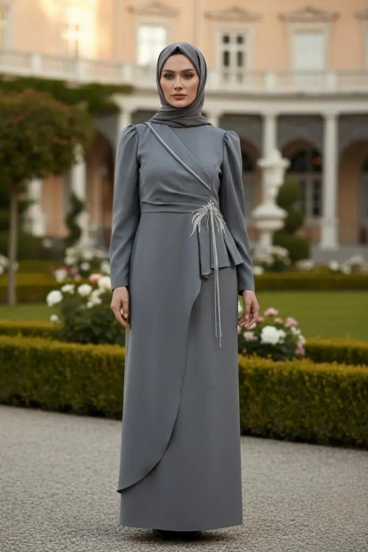 Grey Stone Detailed Evening Dress-detail