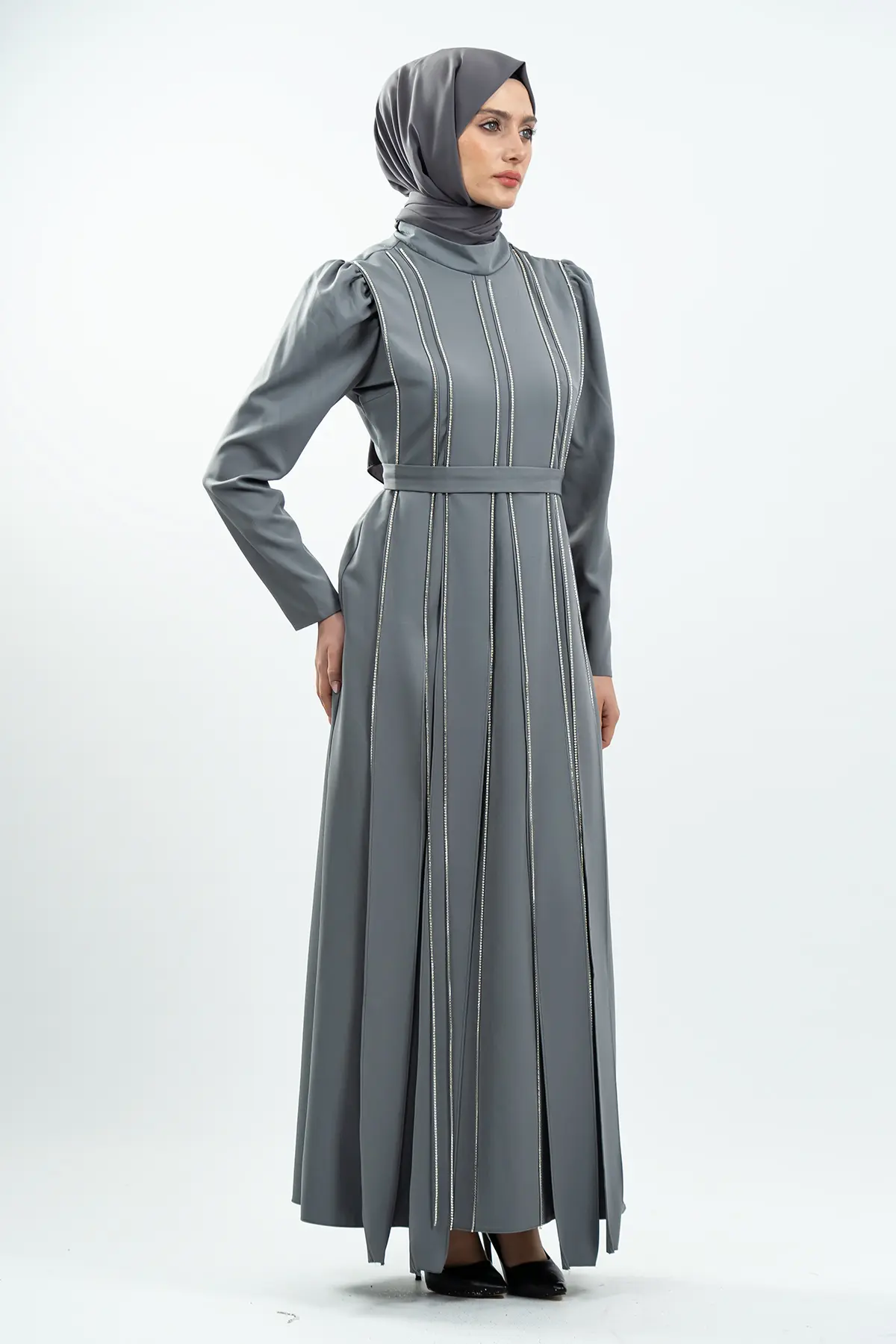 Grey Stone Detailed Evening Dress-detail