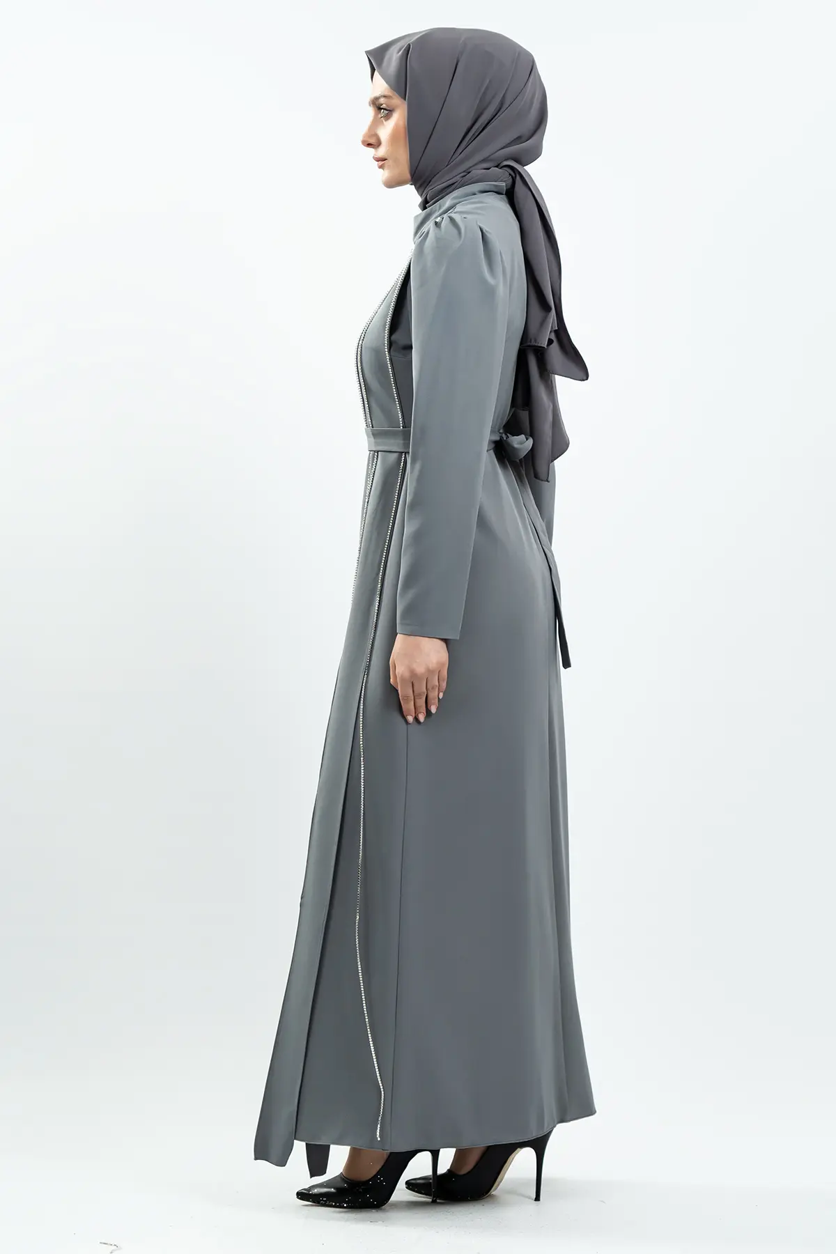 Grey Stone Detailed Evening Dress-detail