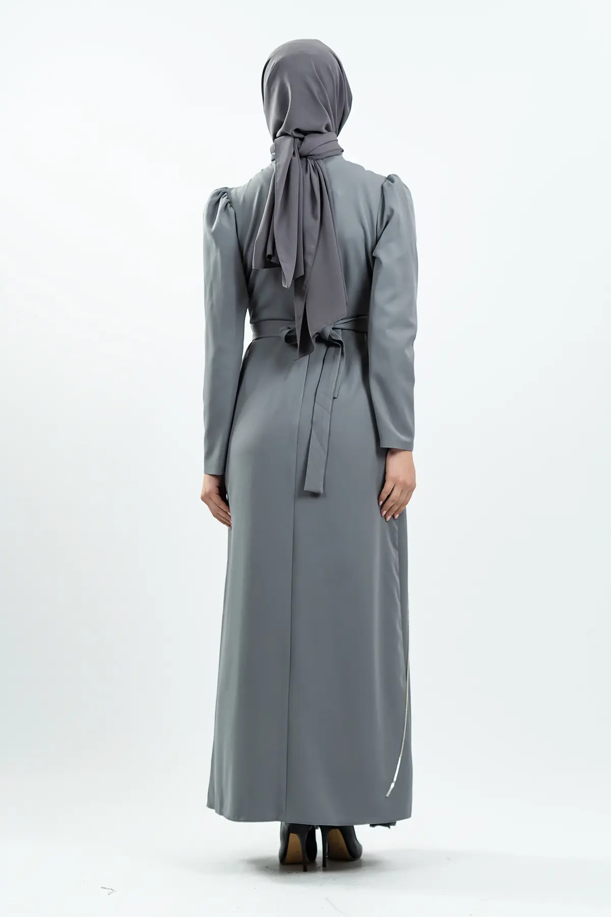 Grey Stone Detailed Evening Dress-detail