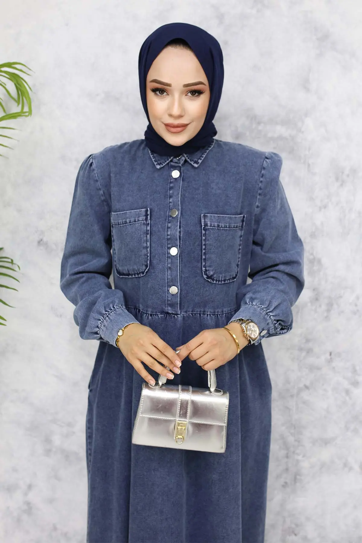 Half Buttoned Jeans Dress With Front Pocket Detail-detail