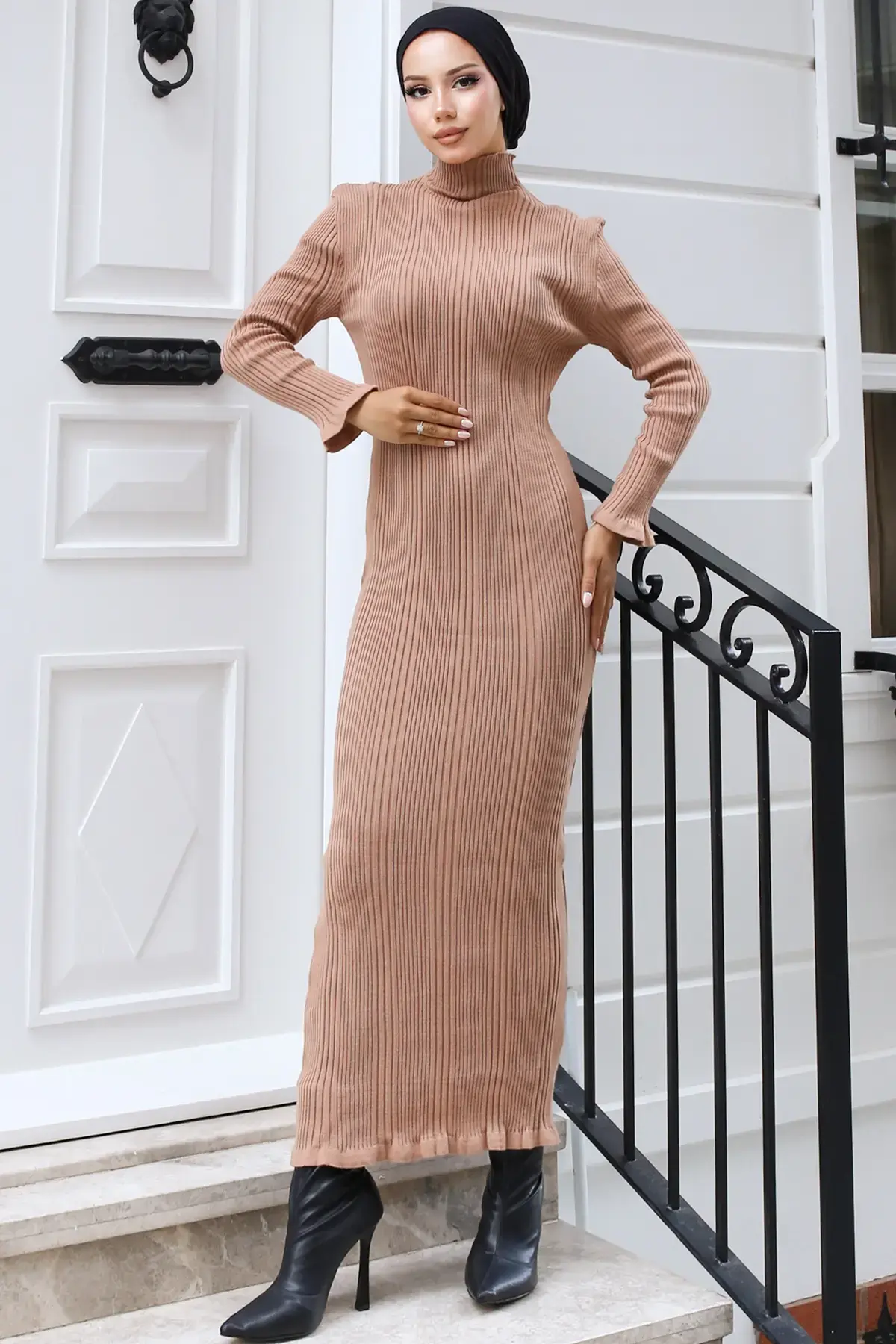 Half Neck Ribbed Knitted Dress