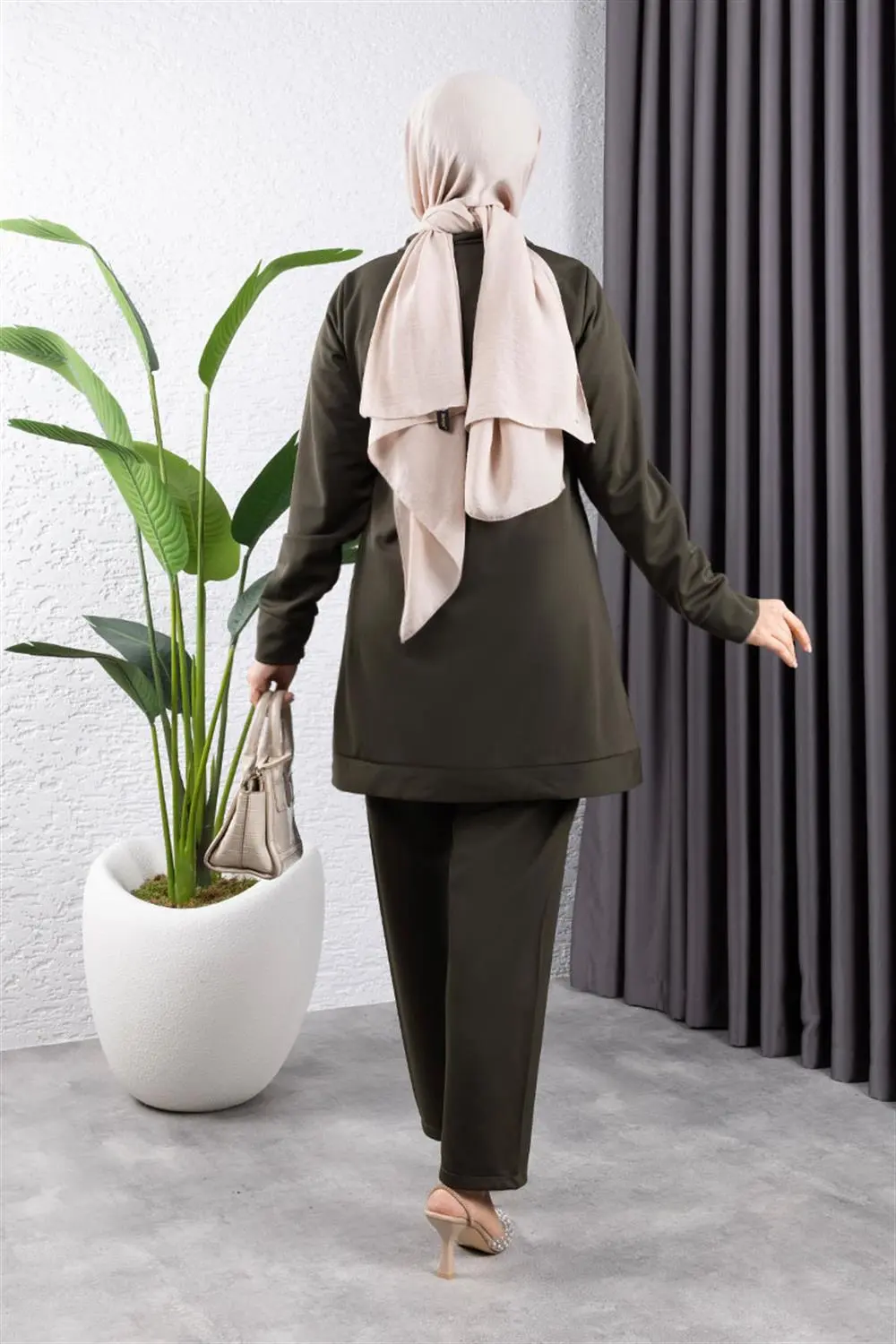 Half Zipper Sports Suit-detail