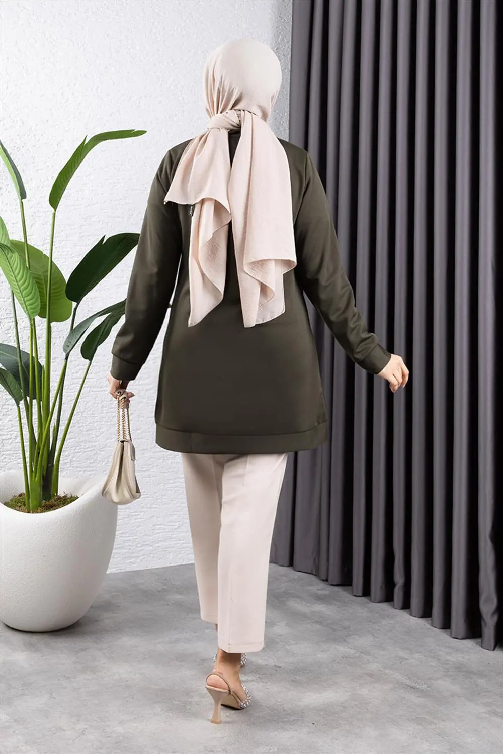 Half Zipper Sports Tunic-detail