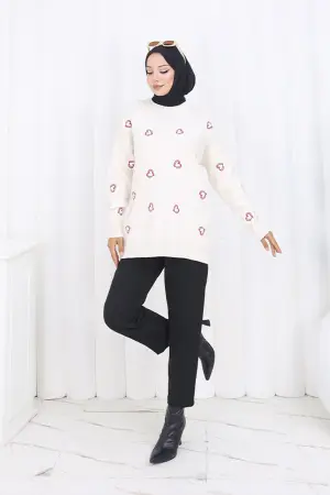 Heart Embroidered Knitwear Sweater