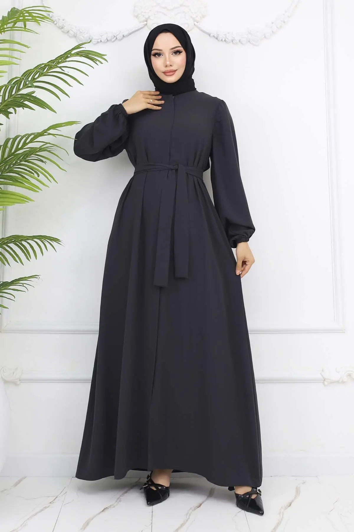 Hidden Zipper Belted Abaya-detail