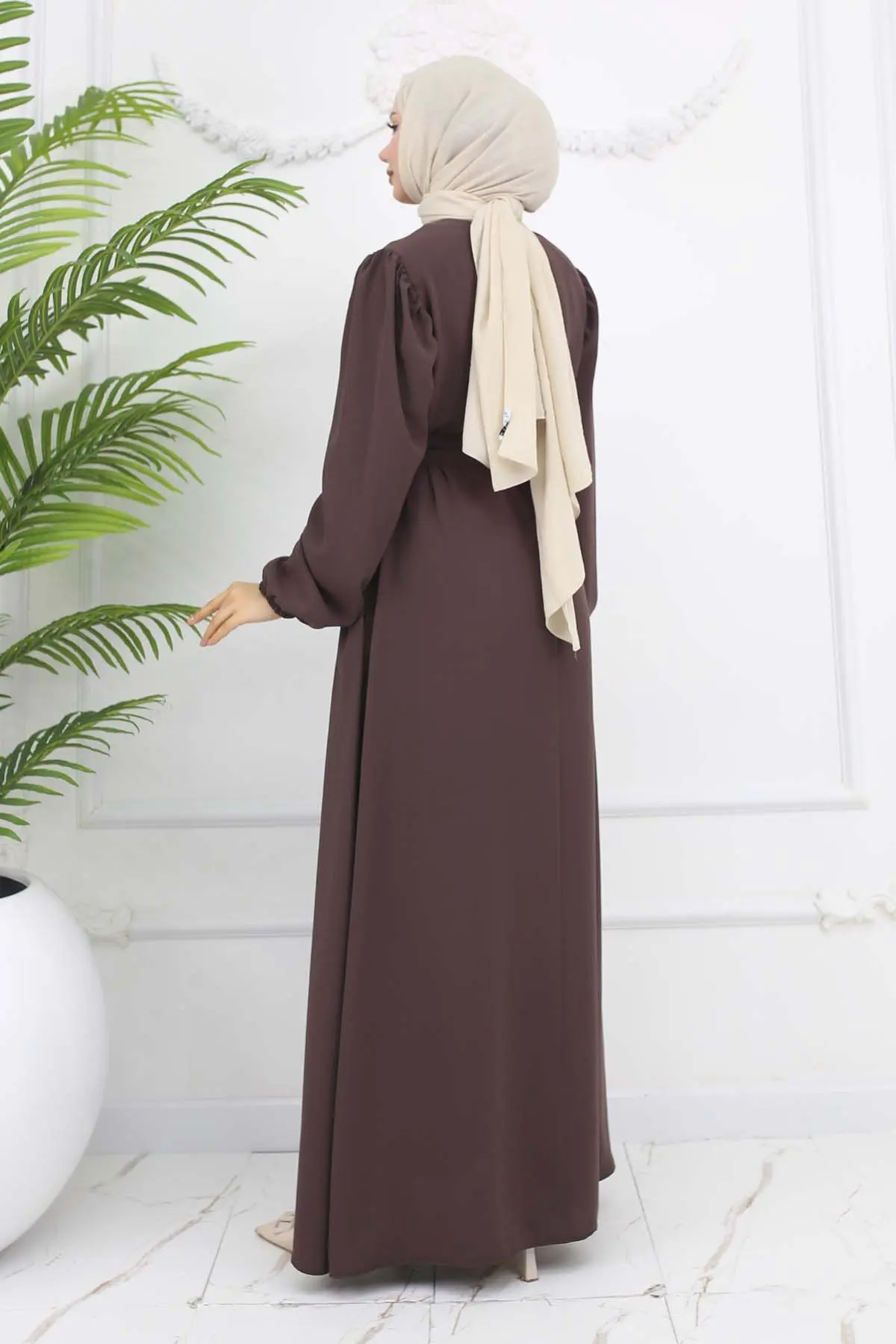 Hidden Zipper Belted Abaya-detail