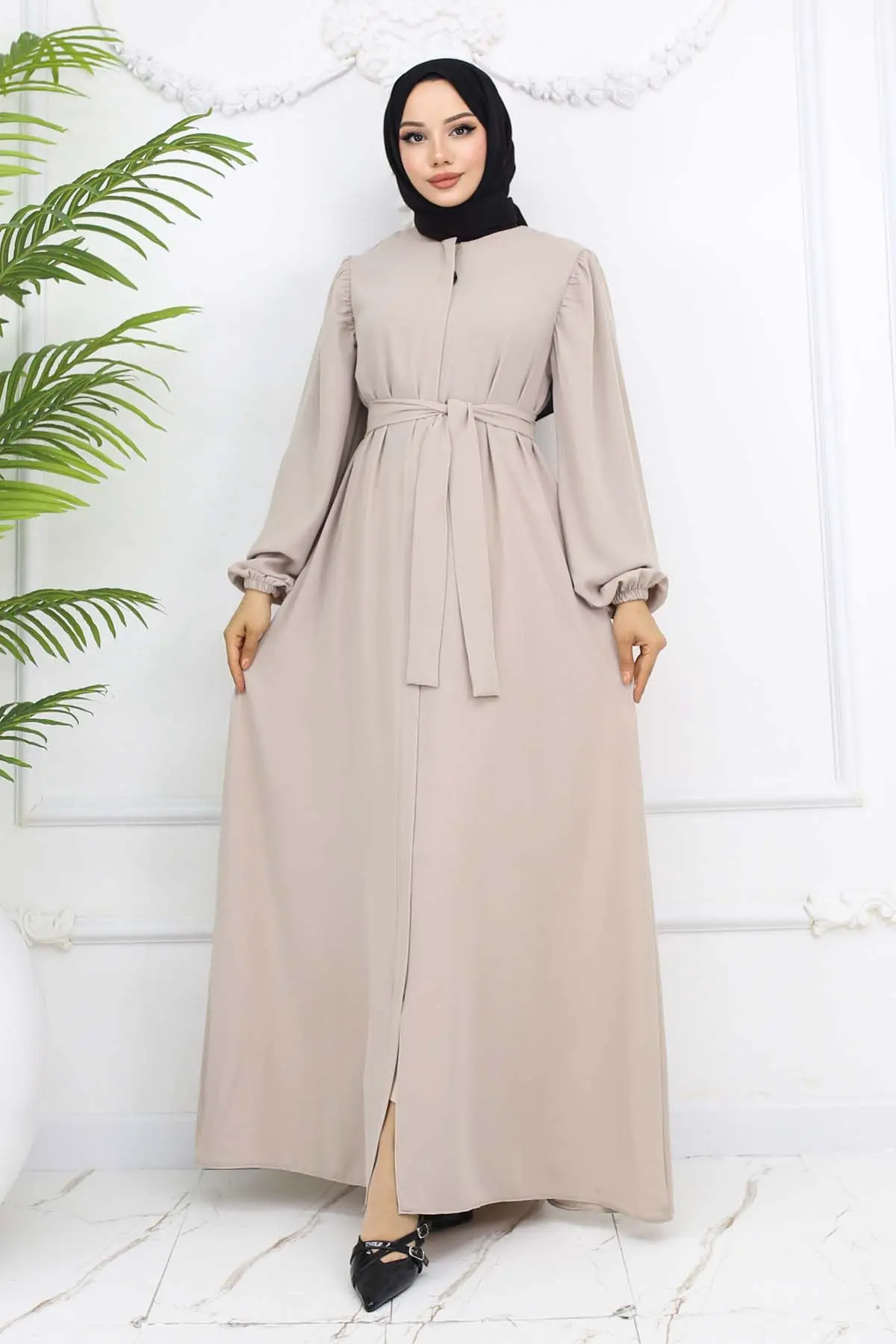 Hidden Zipper Belted Abaya-detail