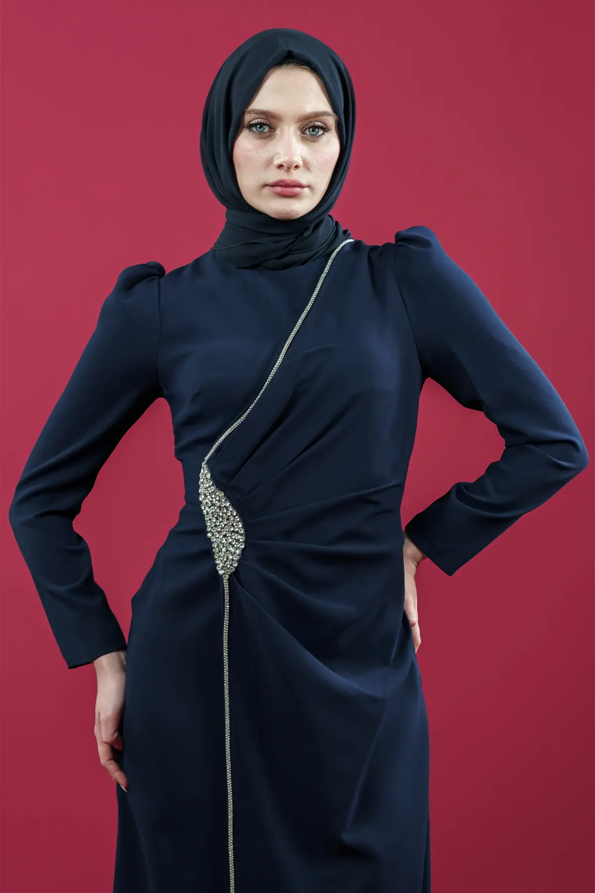Hijab Evening Dress With Side Strip Stone Detail-detail