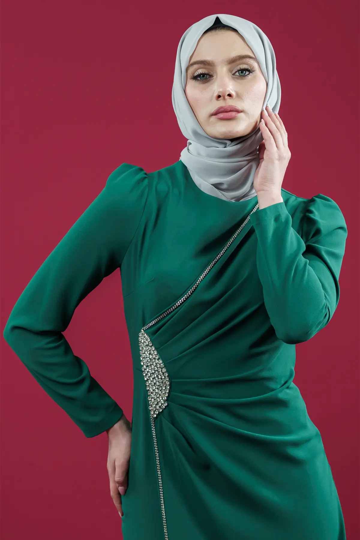 Hijab Evening Dress With Side Strip Stone Detail-detail