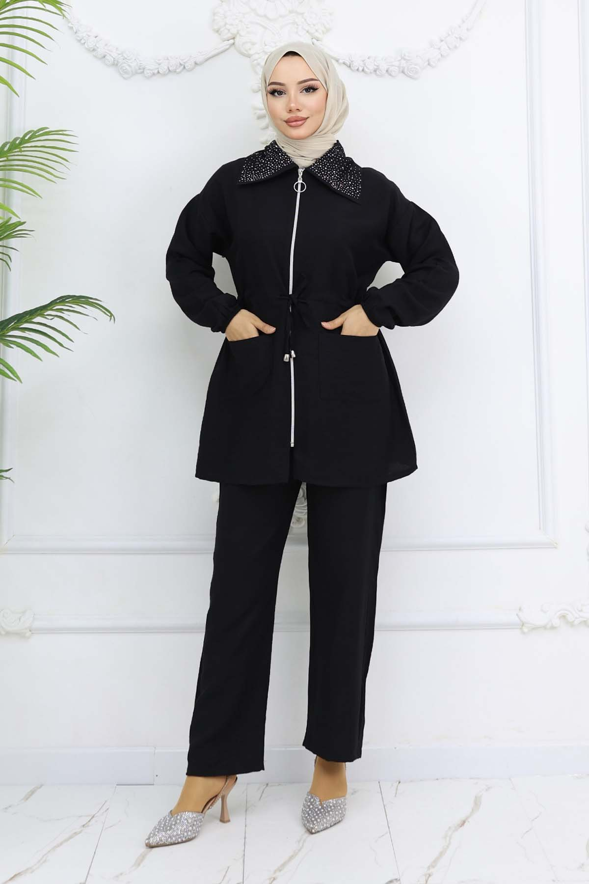 Hijab Suit With Stone Detail On The Collar