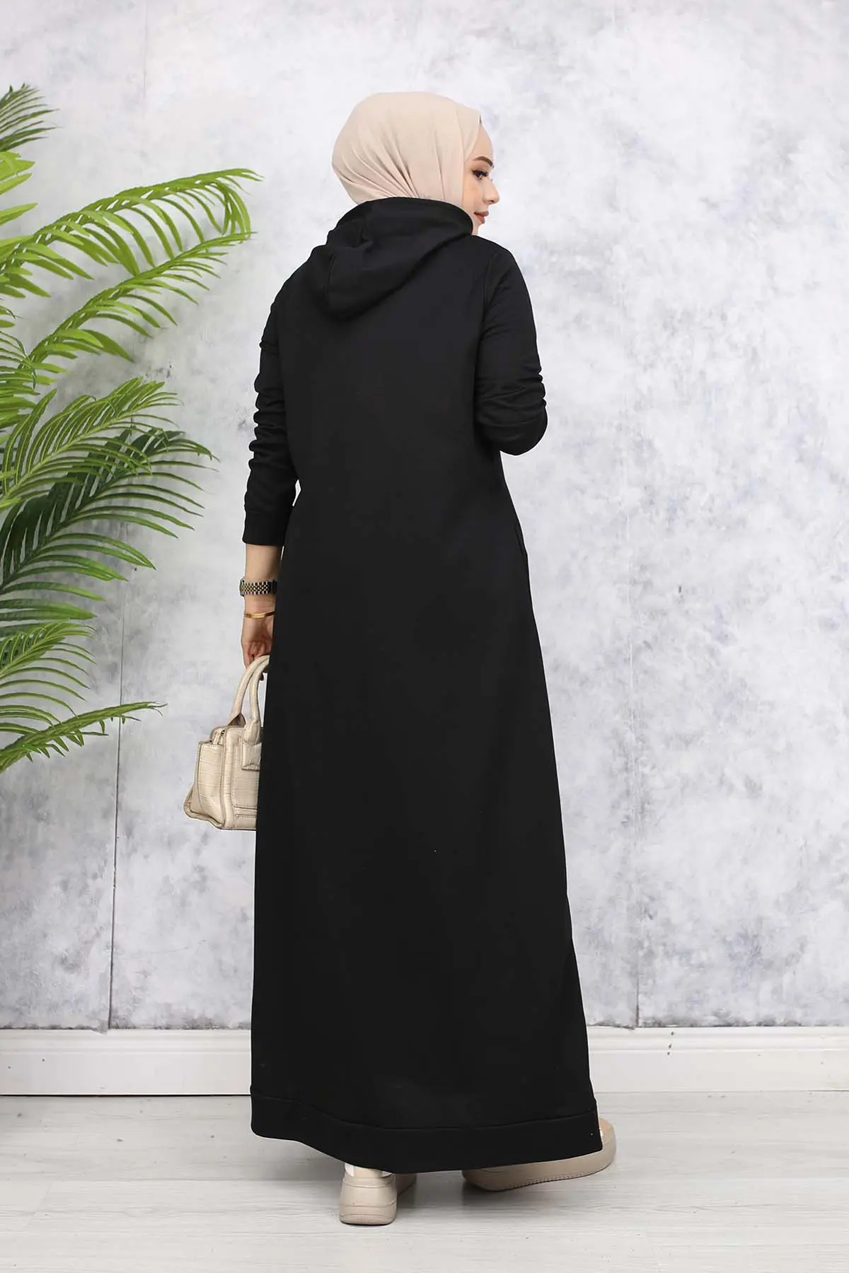 Hooded Basic Dress-detail