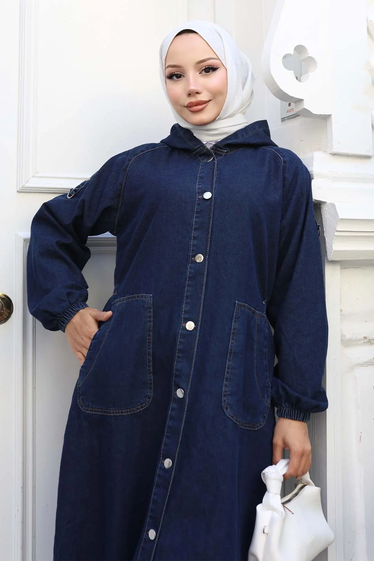 Hooded Denim Cap-detail