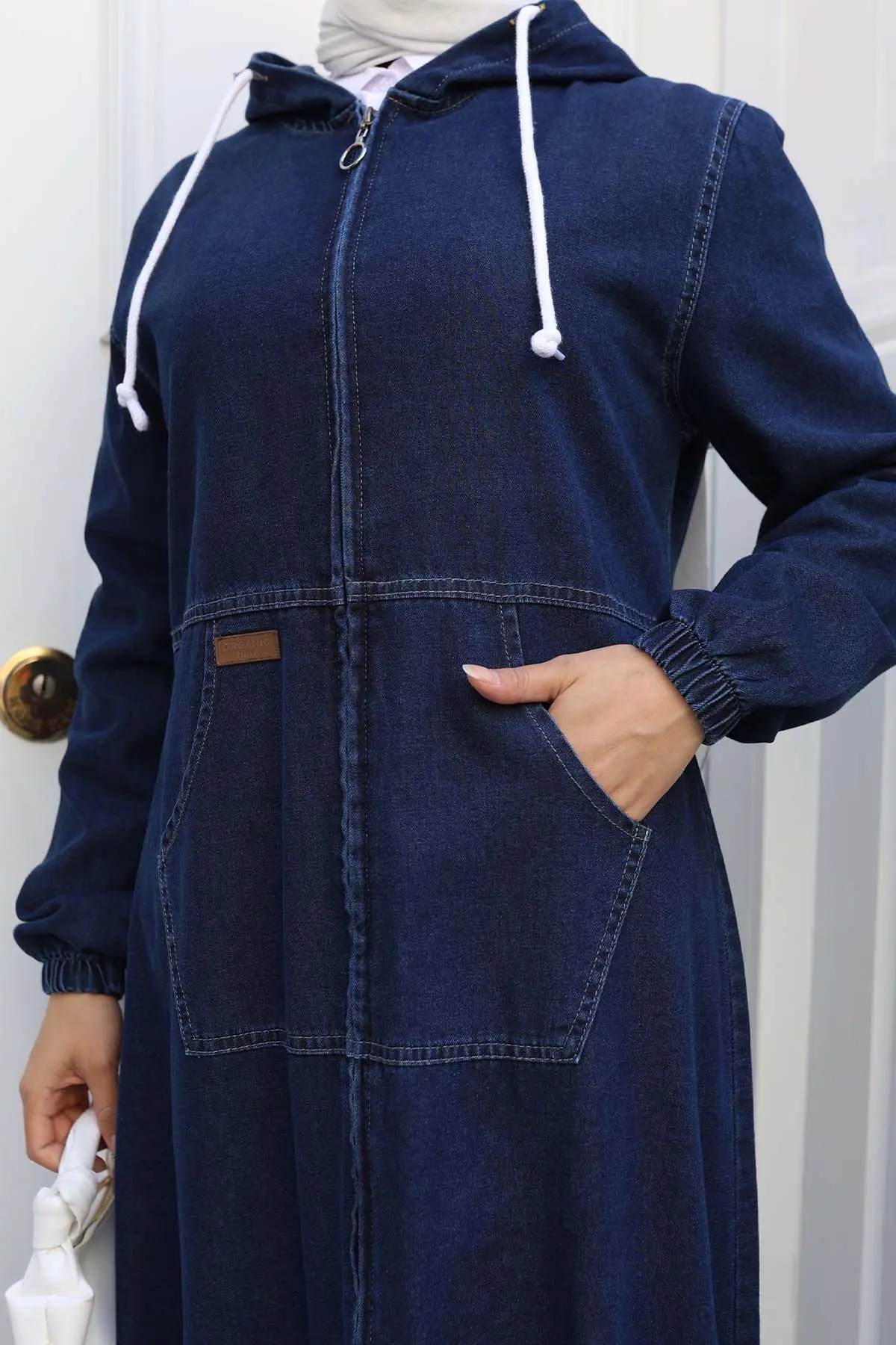 Hooded Denim Cap-detail