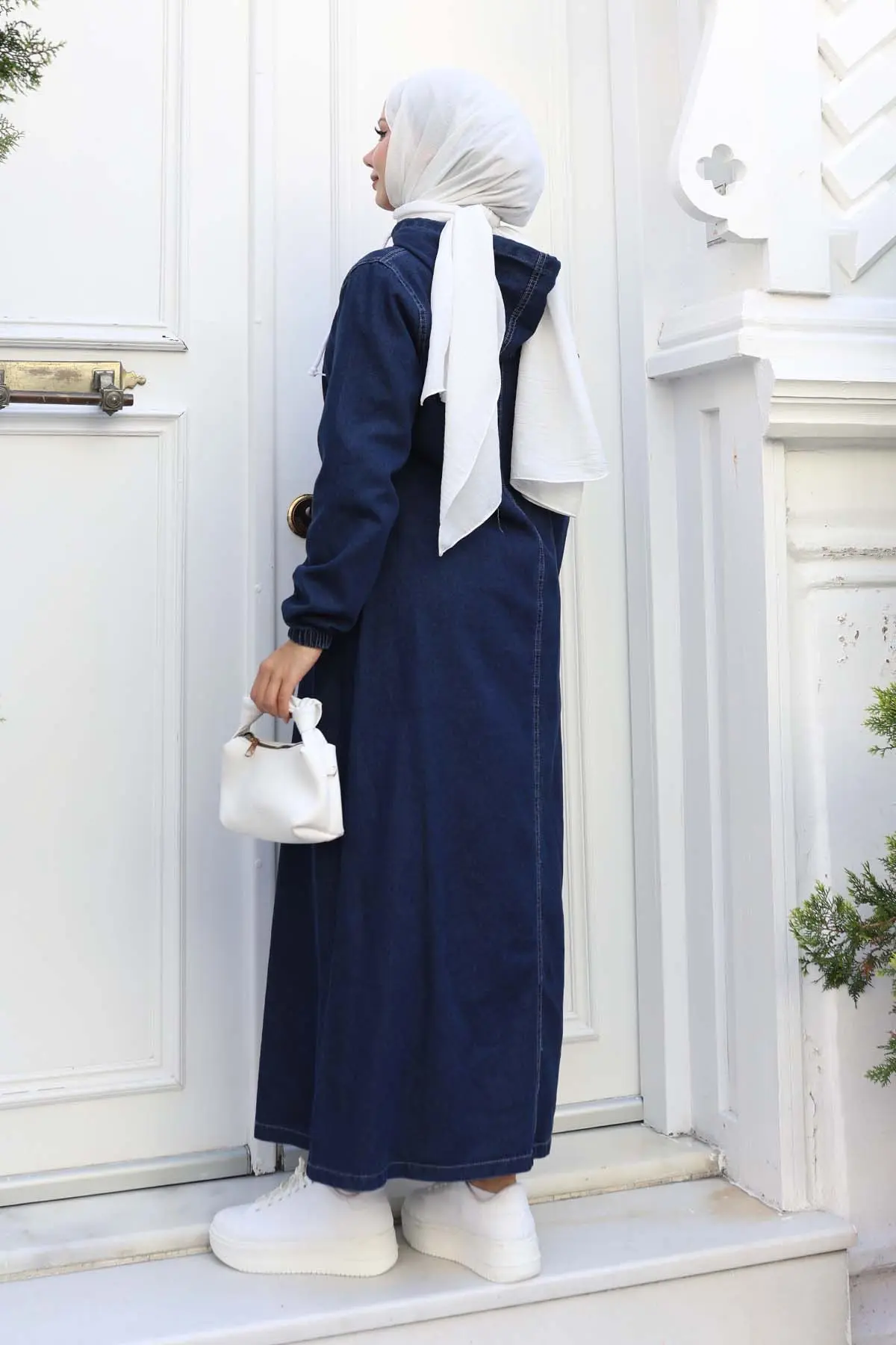 Hooded Denim Cap-detail