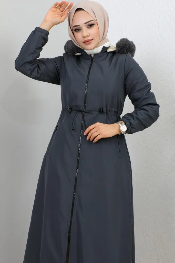 Hooded Long Coat With Fur Collar-detail