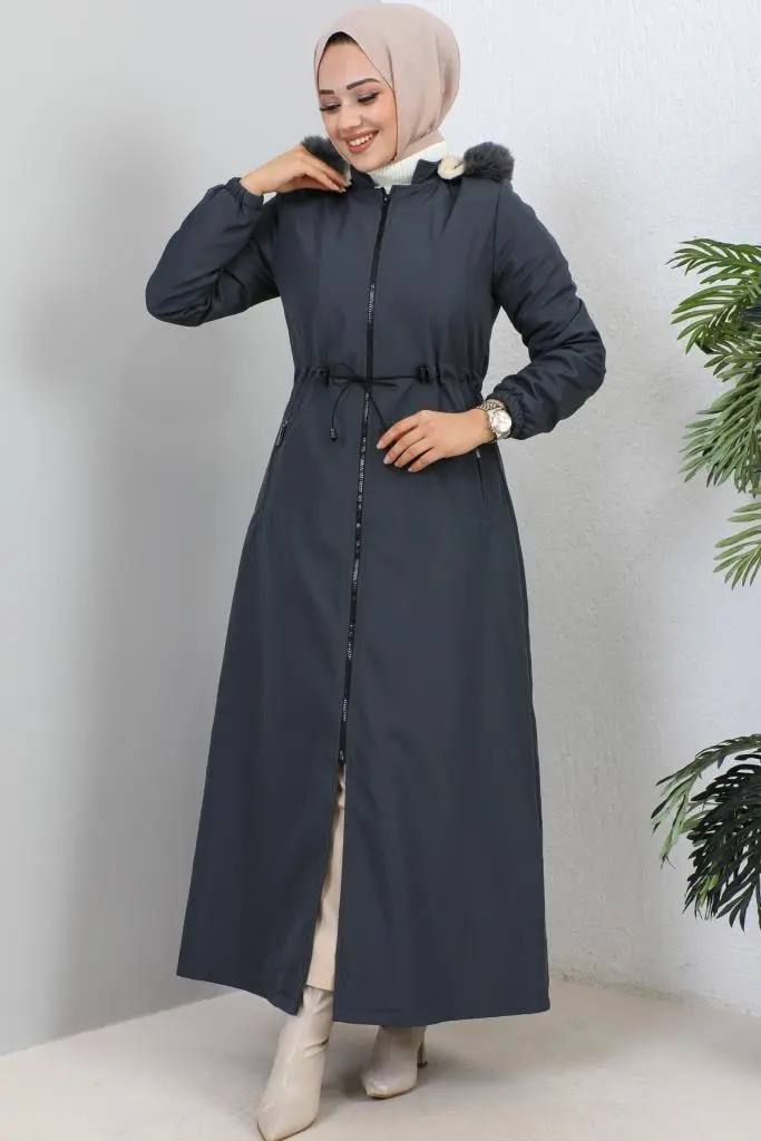 Hooded Long Coat With Fur Collar-detail