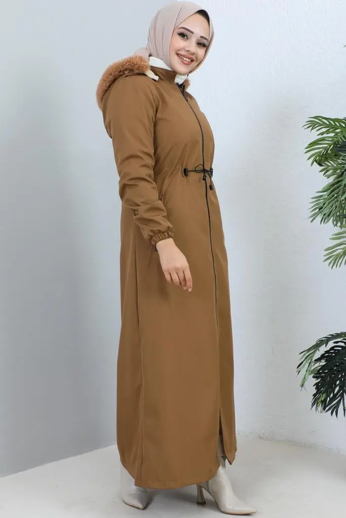 Hooded Long Coat With Fur Collar-detail