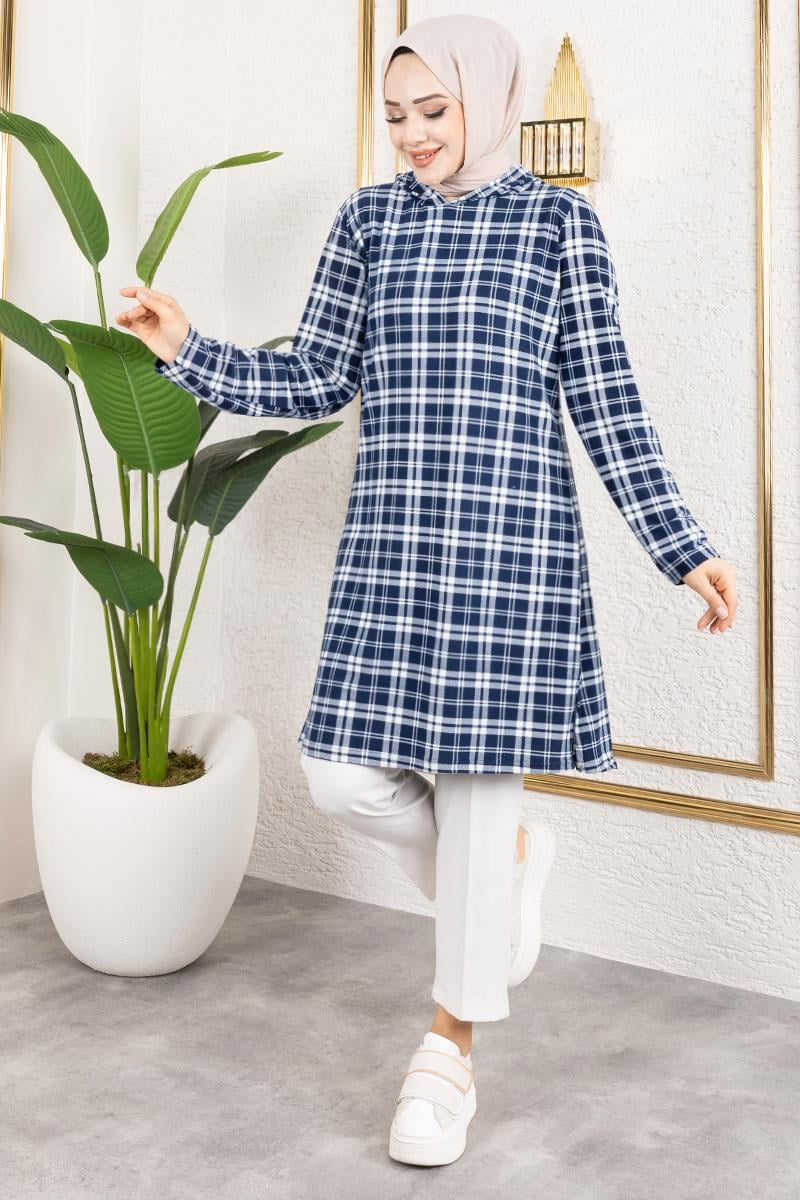 Hooded Winter Sports Tunic