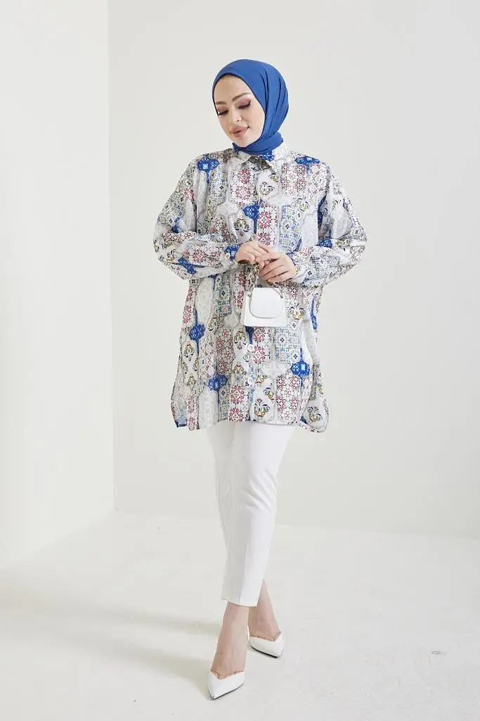 Indigo Patterned Hijab Shirt-detail