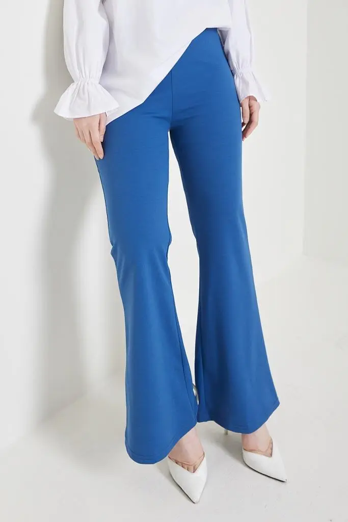 Indigo Spanish Cuffed Fabric Trousers-detail