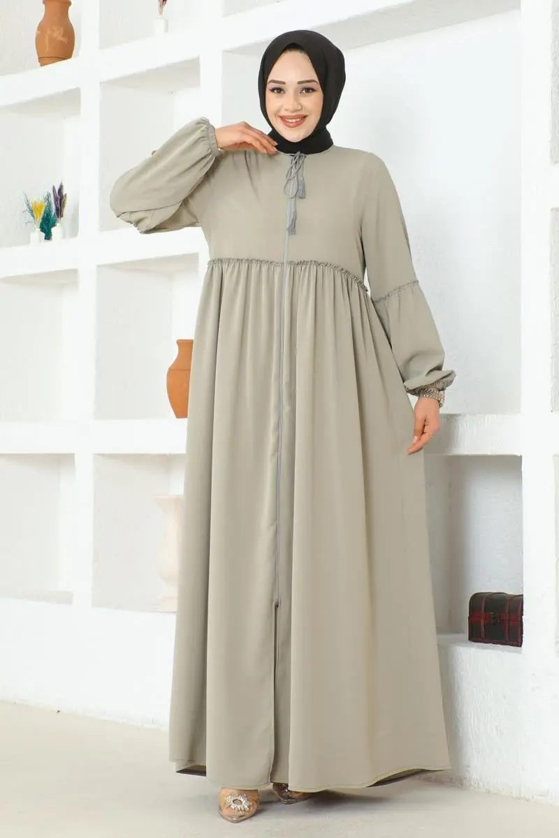 Jessica Crepe Abaya With Balloon Sleeves-detail