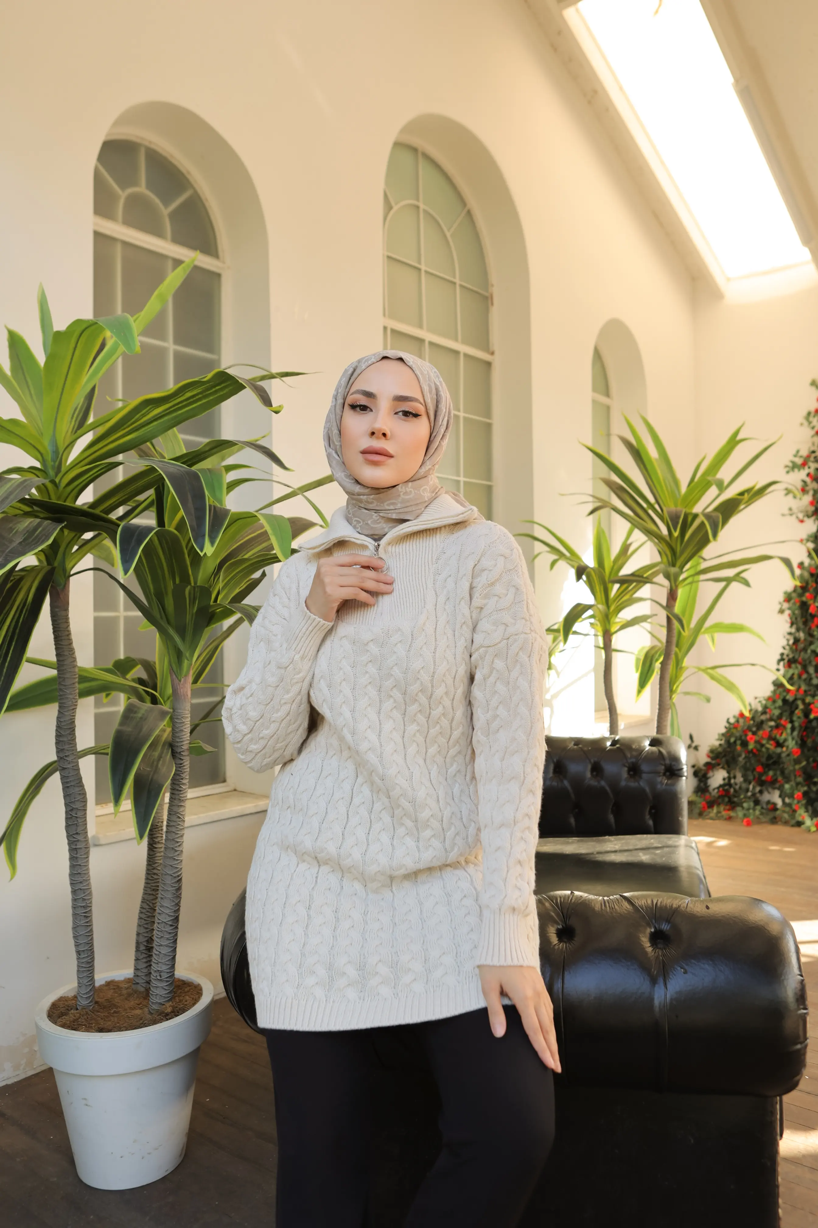 Knitted Patterned Knitted Sweater With Collar Zipper-detail