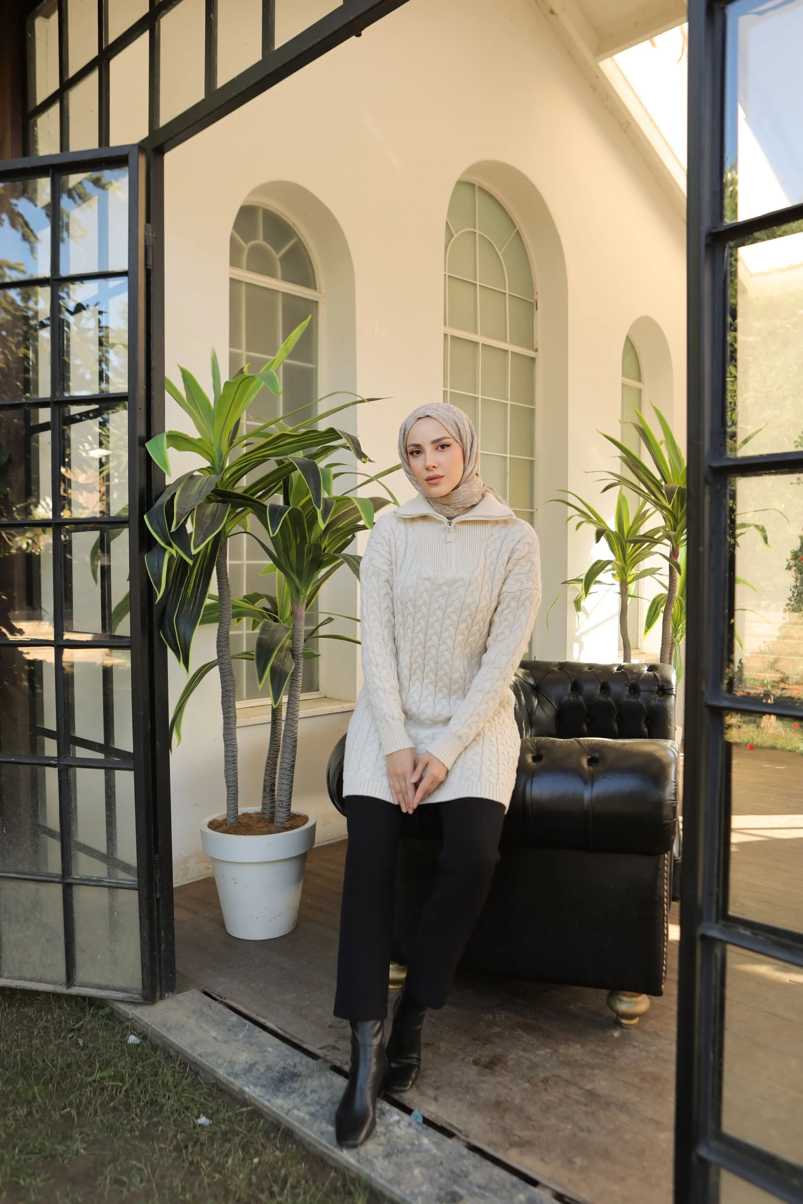 Knitted Patterned Knitted Sweater With Collar Zipper-detail