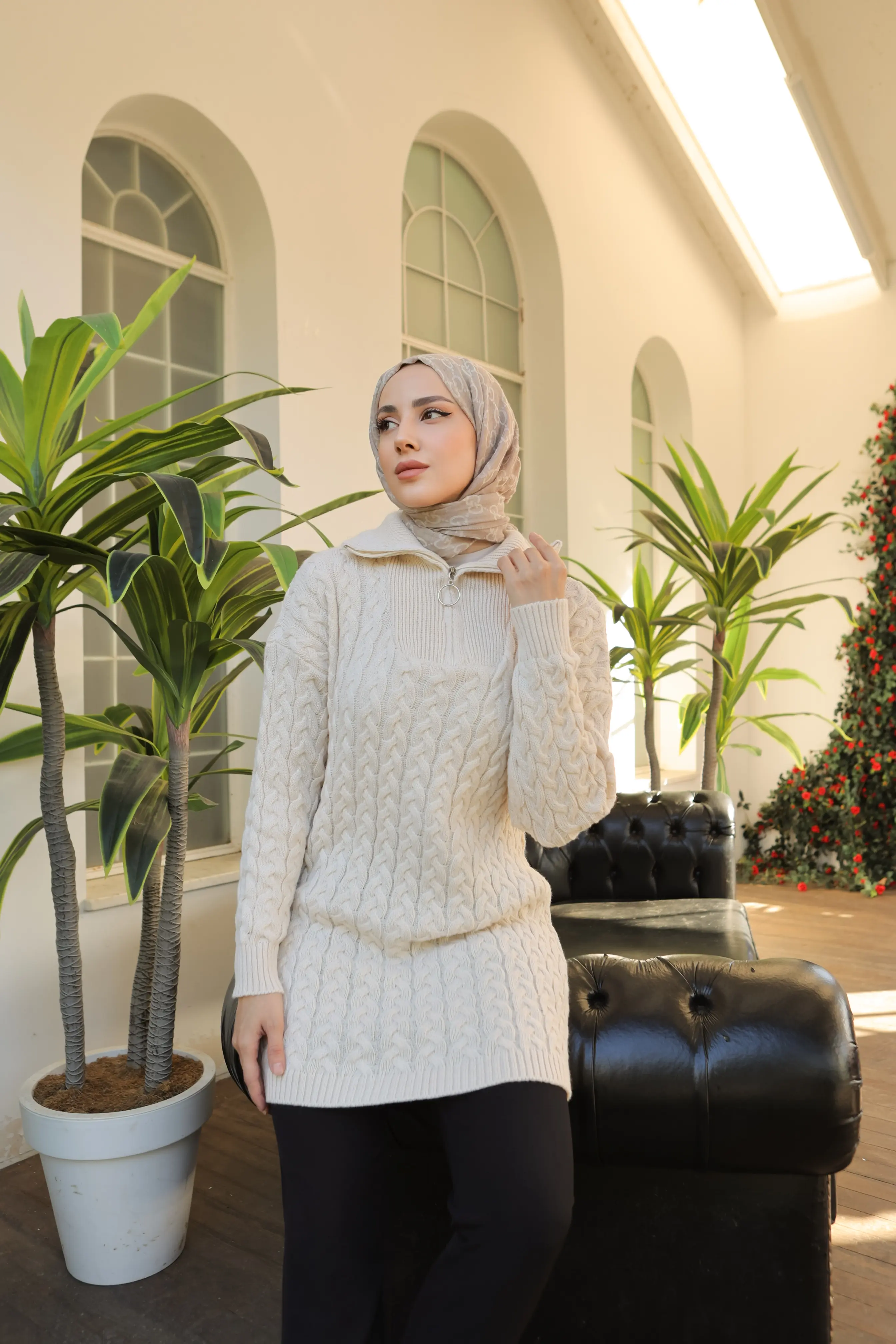 Knitted Patterned Knitted Sweater With Collar Zipper-detail