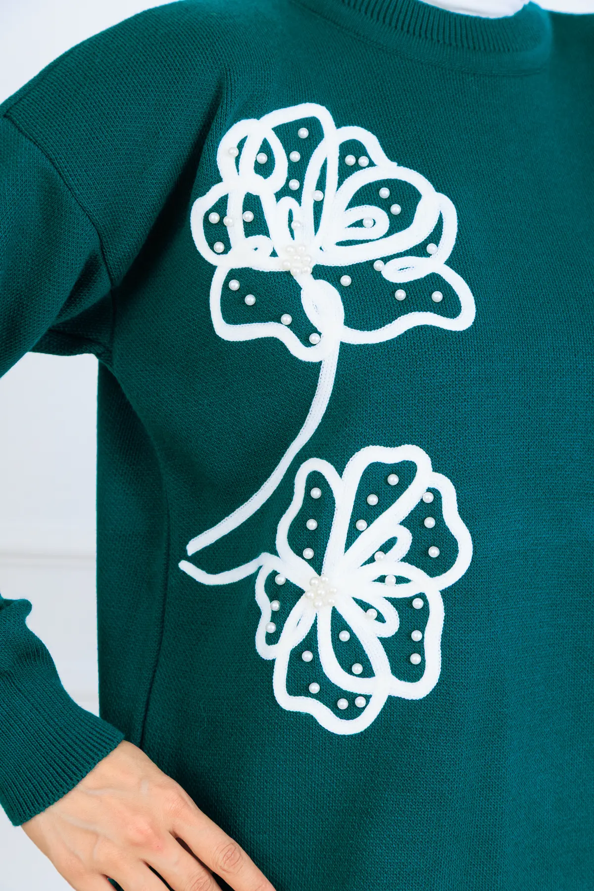 Knitwear Set With Embroidery Details-detail