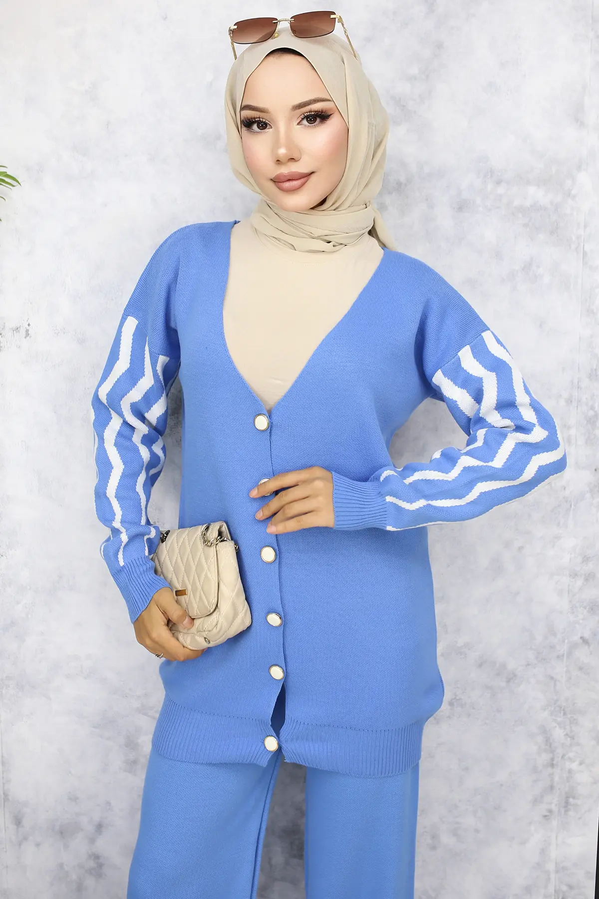 Knitwear Set With Patterned Sleeves-detail