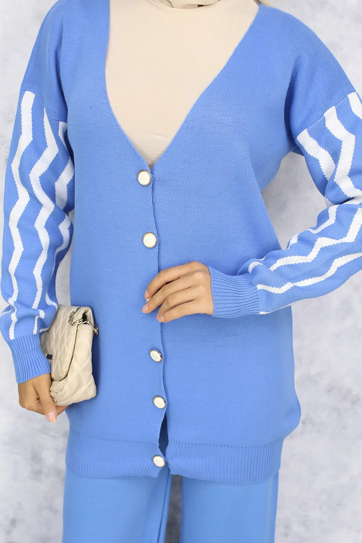 Knitwear Set With Patterned Sleeves-detail