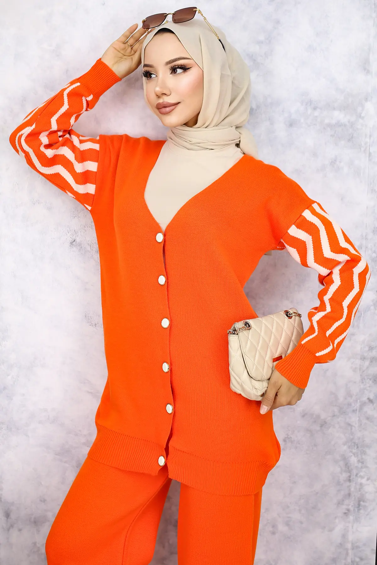 Knitwear Set With Patterned Sleeves-detail