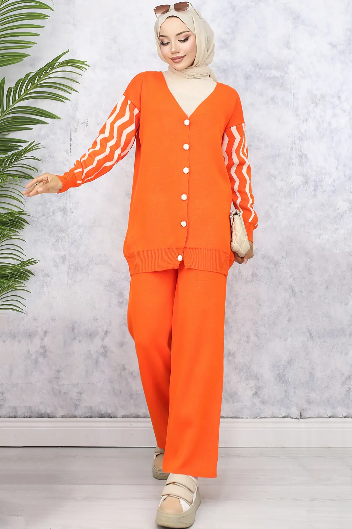 Knitwear Set With Patterned Sleeves-detail