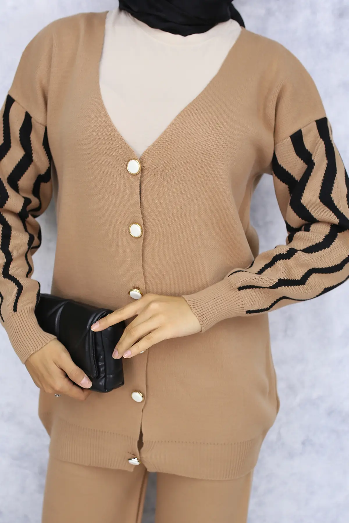 Knitwear Set With Patterned Sleeves-detail