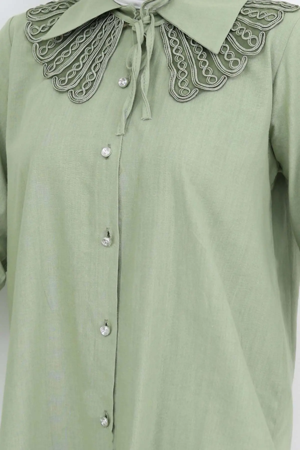 Lace Detailed Baby Collar Shirt-detail
