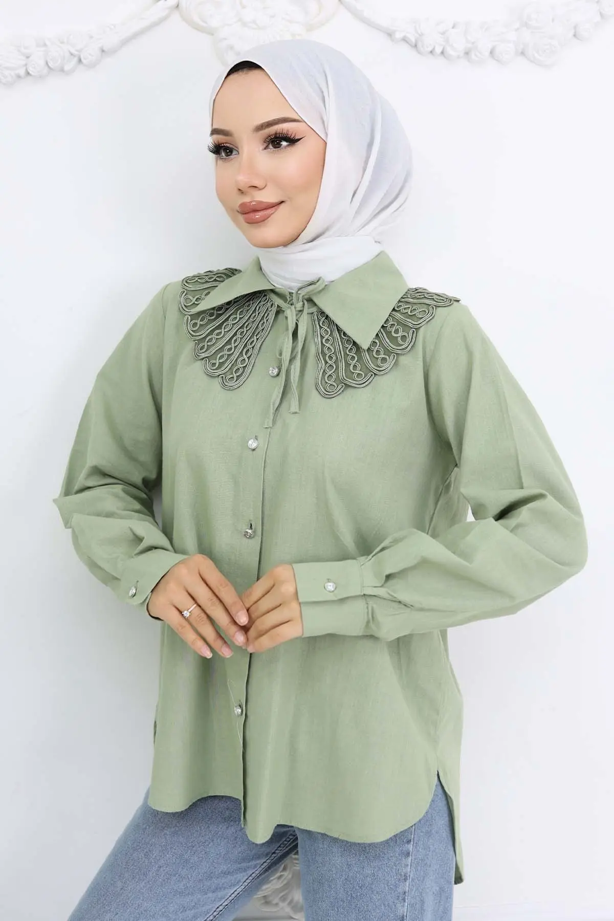 Lace Detailed Baby Collar Shirt-detail