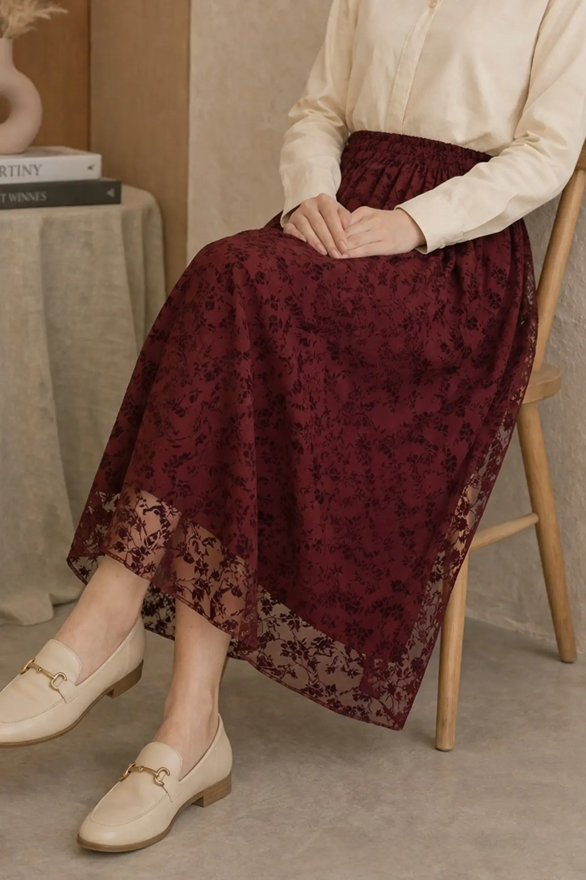 Lace Flock Skirt-detail