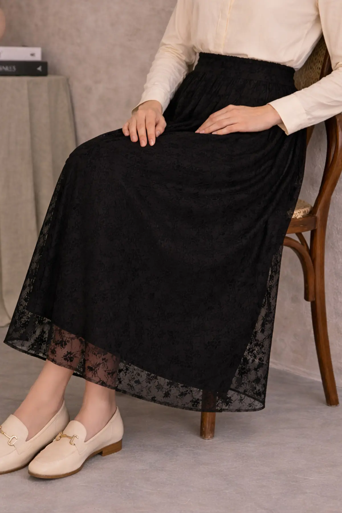 Lace Flock Skirt-detail