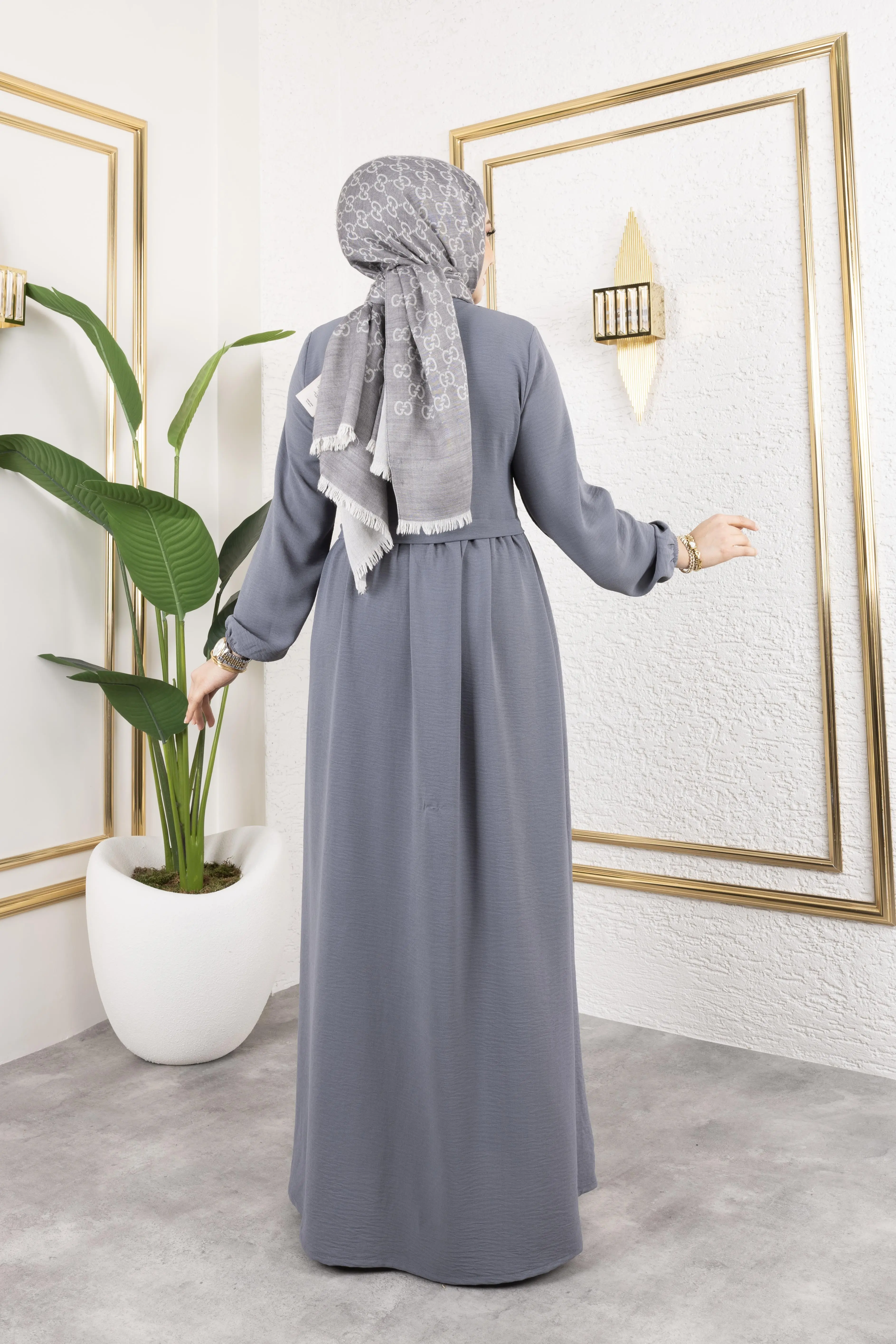 Lace-up Aerobin Abaya-detail