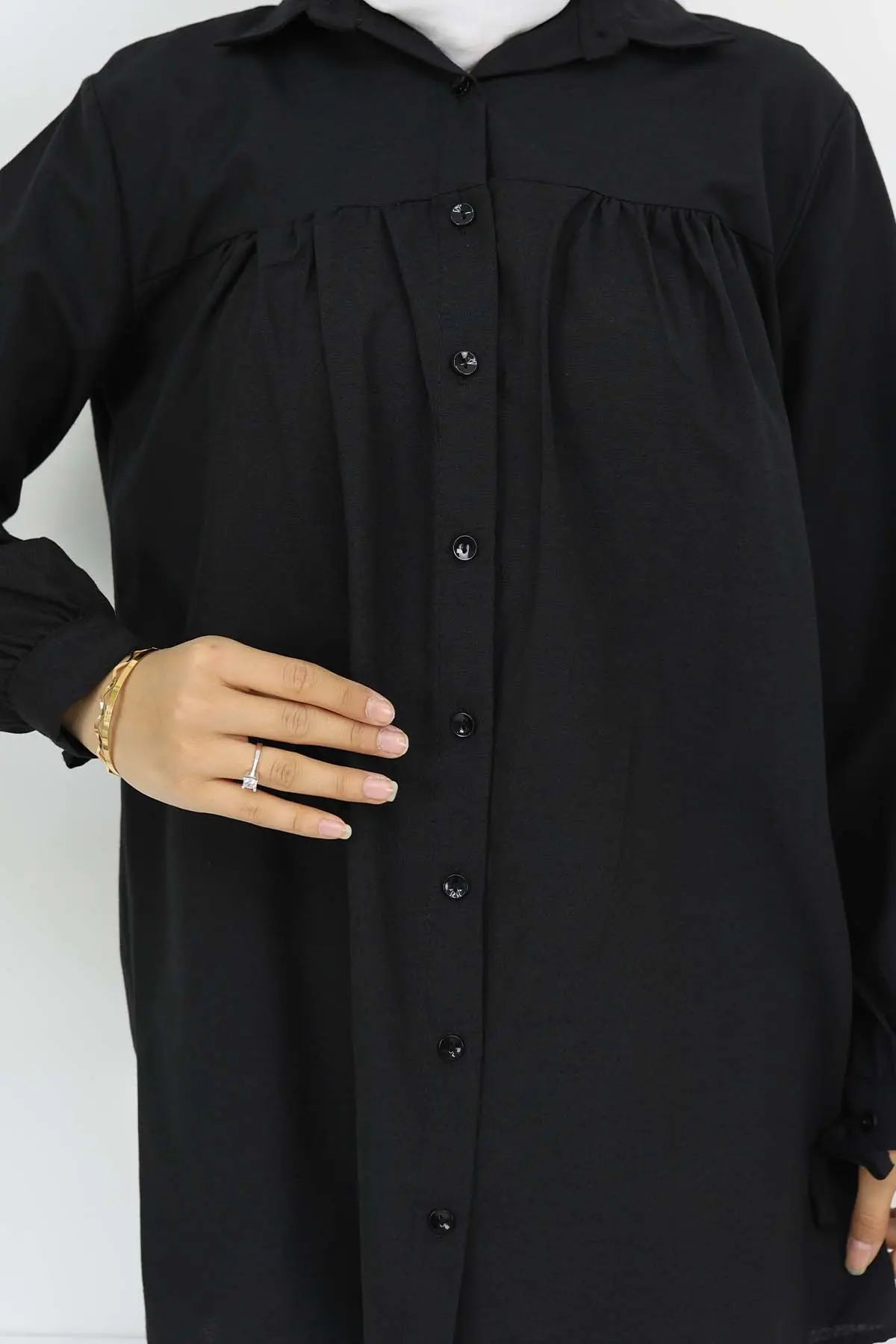 Laced Sleeve Hijab Shirt-detail