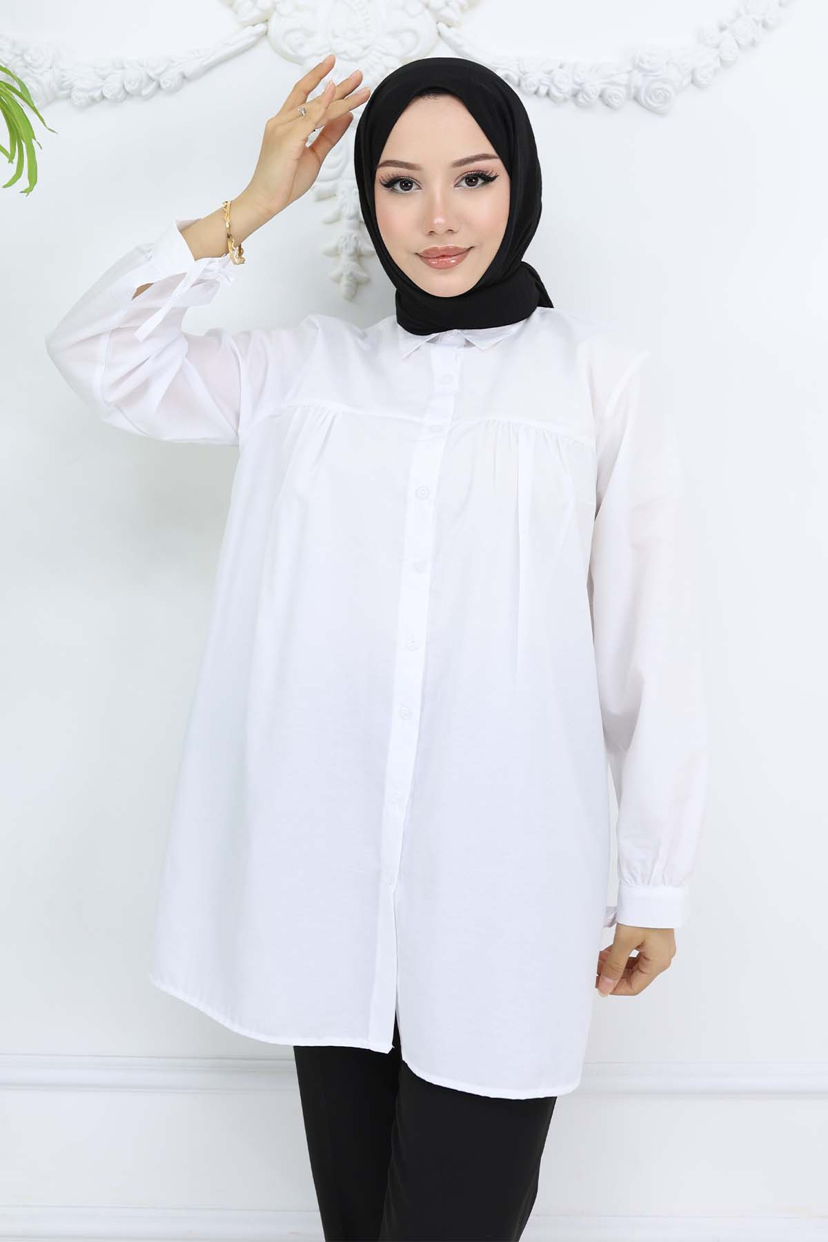 Laced Sleeve Hijab Shirt